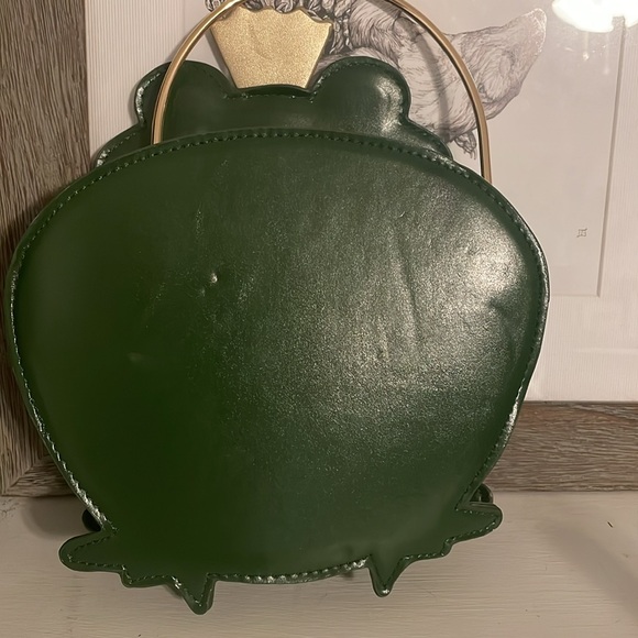 Lulu Hun for Collectif Henry Frog Prince Purse - Picture 6 of 10